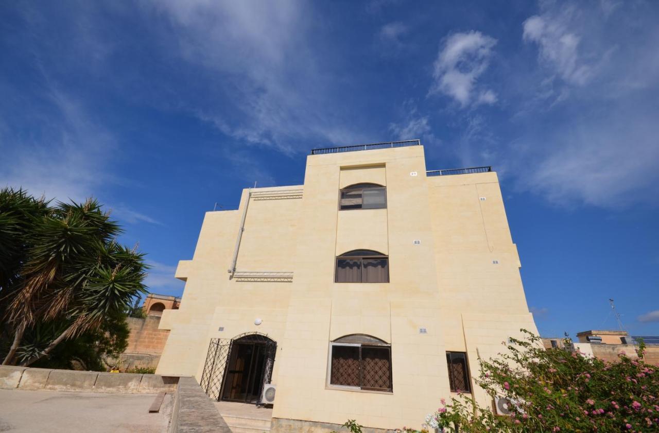 Light And Bright St Julians Central 1 Apartamento St. Julian's Exterior foto