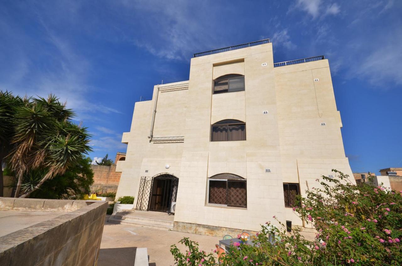 Light And Bright St Julians Central 1 Apartamento St. Julian's Exterior foto
