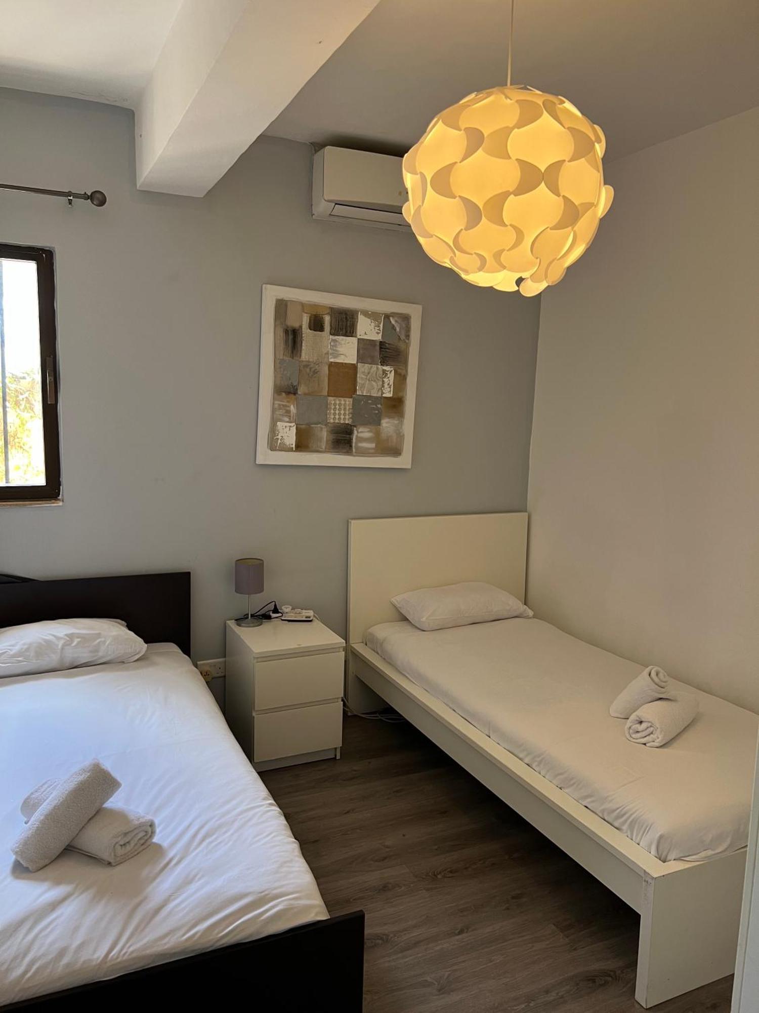 Light And Bright St Julians Central 1 Apartamento St. Julian's Exterior foto